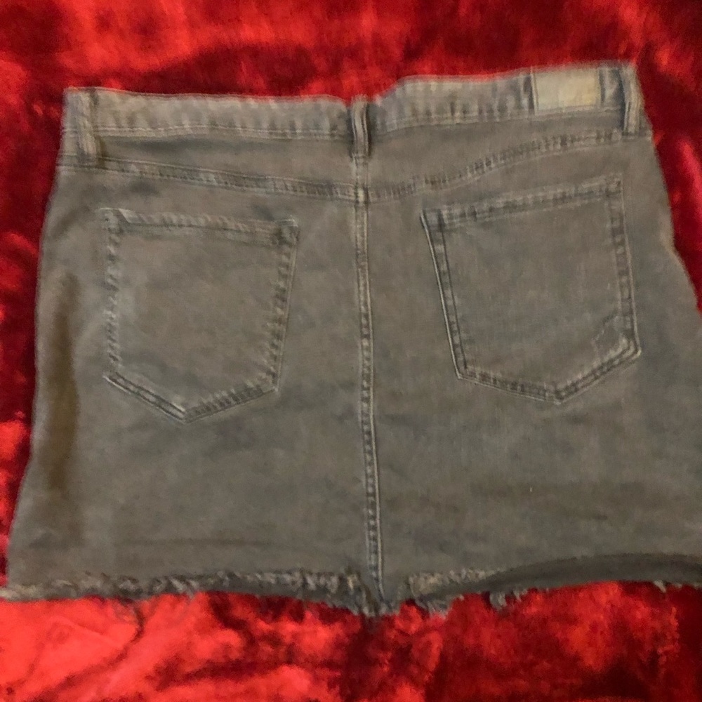Aero High-rise Jean Skirt Black